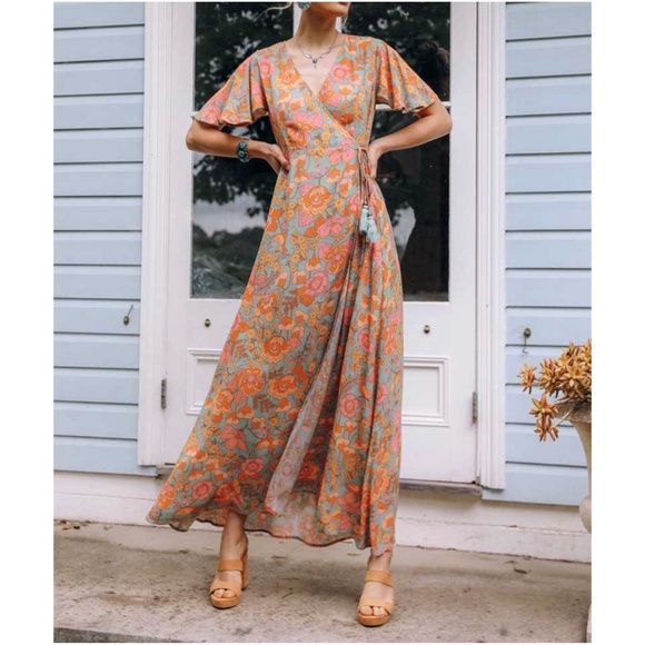 BellanBlue Dresses & Skirts - Boho Floral Print Butterfly Sleeve Wrap Maxi Dress